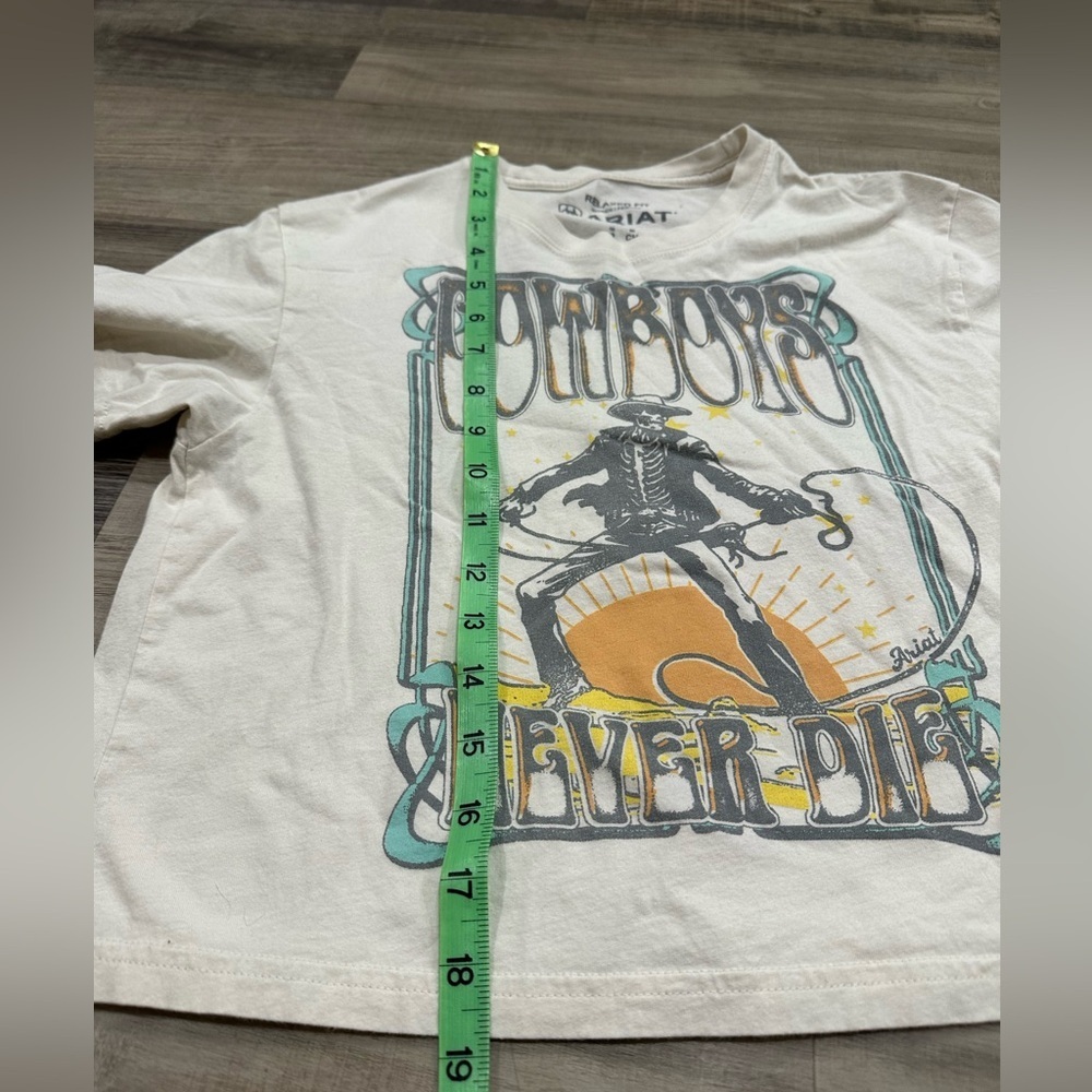 Ariat Cowboys Never Die Cropped Tee - Small - Picture 5 of 6